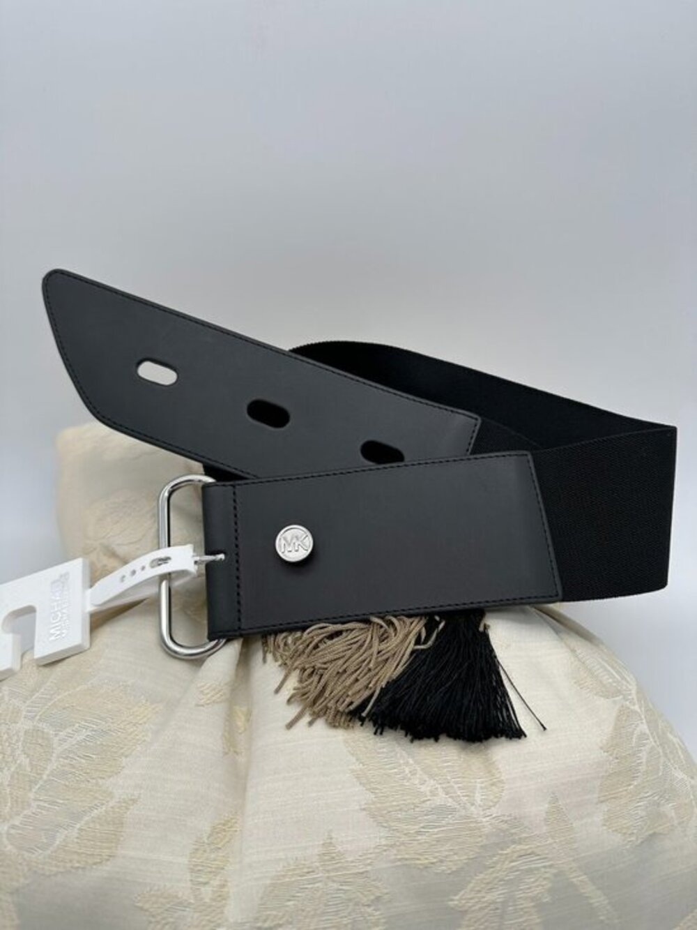 Michael Kors Genuine Leather Stretch Waist, Collar Stud Belt, Size‎ L/XL, Black